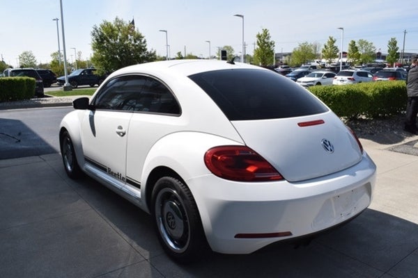 2012 Volkswagen Beetle 2.5L in Indianapolis, IN - Andy Mohr Automotive