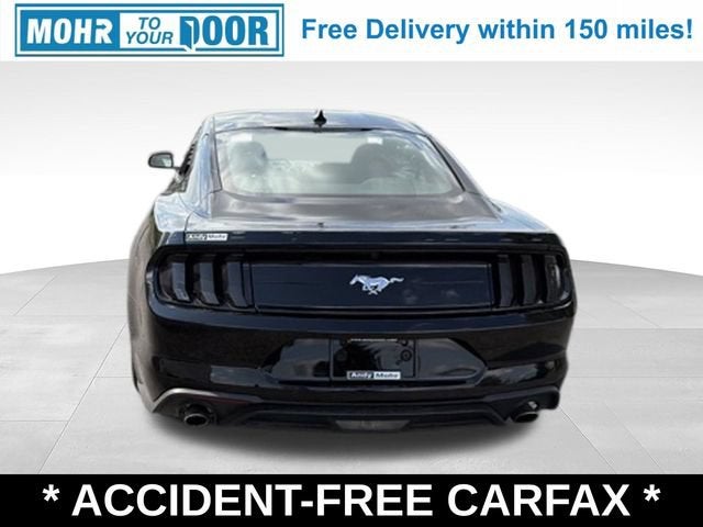 2022 Ford Mustang EcoBoost