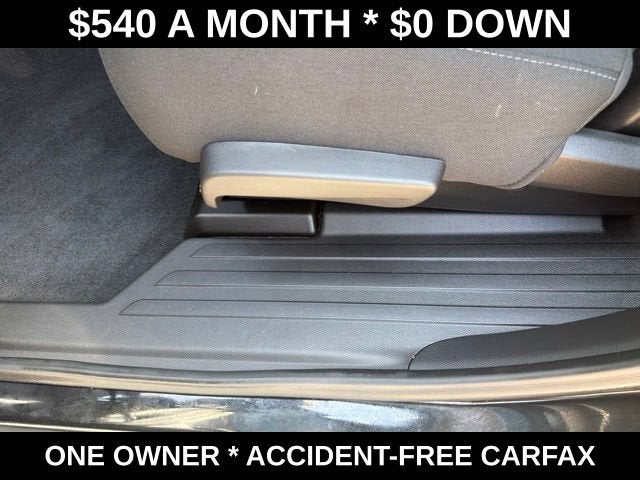 2024 Chevrolet Traverse Limited LT Cloth