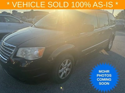 2010 Chrysler Town & Country Touring