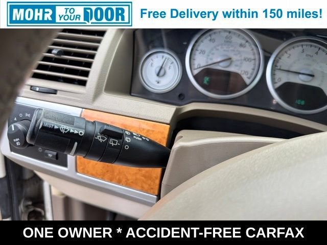 2010 Chrysler Town & Country Limited