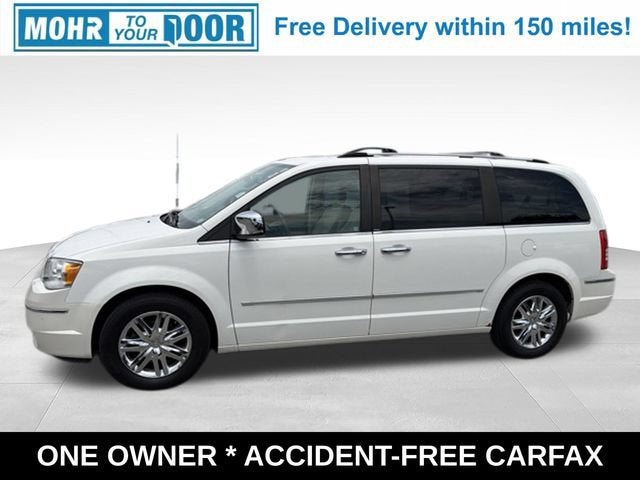 2010 Chrysler Town & Country Limited