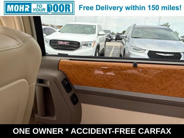 2010 Chrysler Town & Country Limited