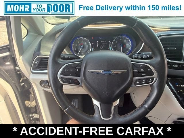 2017 Chrysler Pacifica Touring-L Plus