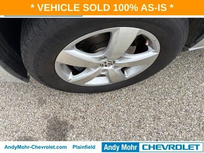 2010 Volkswagen Routan SE