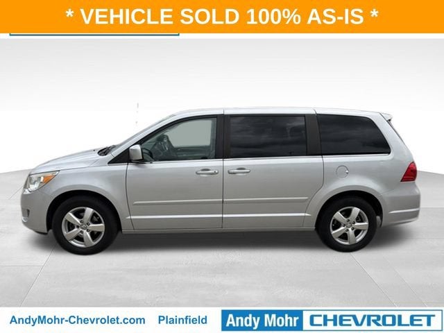 2010 Volkswagen Routan SE