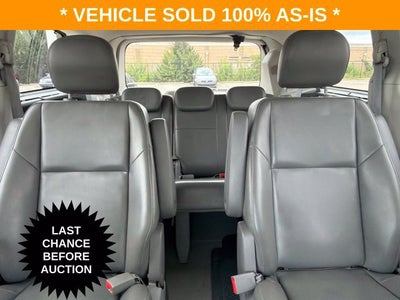 2010 Volkswagen Routan SE