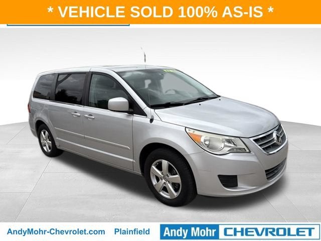 2010 Volkswagen Routan SE