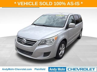 2010 Volkswagen Routan SE