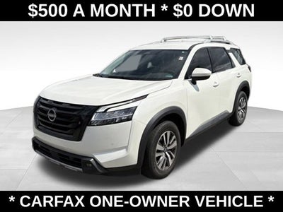 2023 Nissan Pathfinder SL