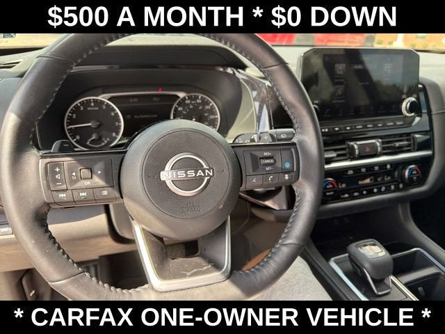 2023 Nissan Pathfinder SL