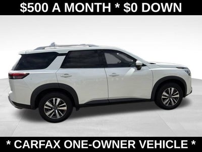 2023 Nissan Pathfinder SL