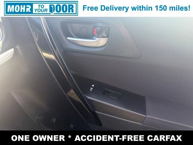 2017 Toyota Corolla iM 5DR HB CVT