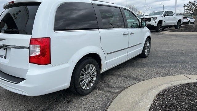2015 Chrysler Town & Country Touring-L in Indianapolis, IN - Andy Mohr Automotive