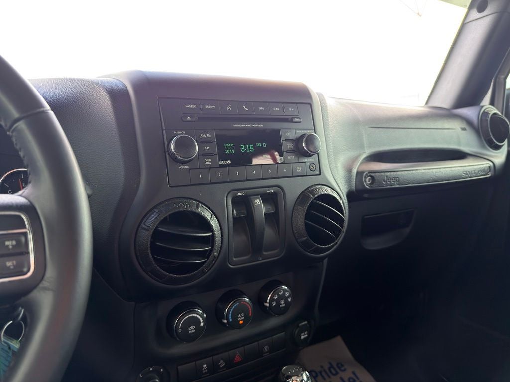 2018 Jeep Wrangler JK Sahara
