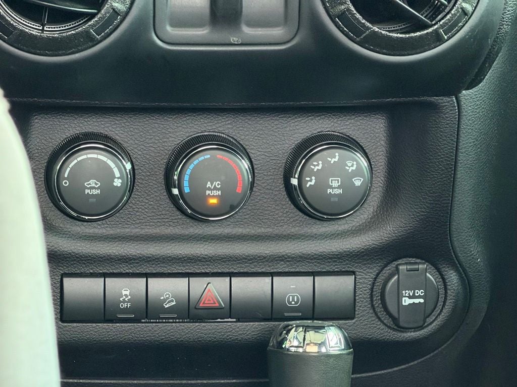 2018 Jeep Wrangler JK Sahara