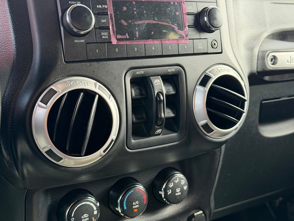 2016 Jeep Wrangler Unlimited Unlimited Sahara