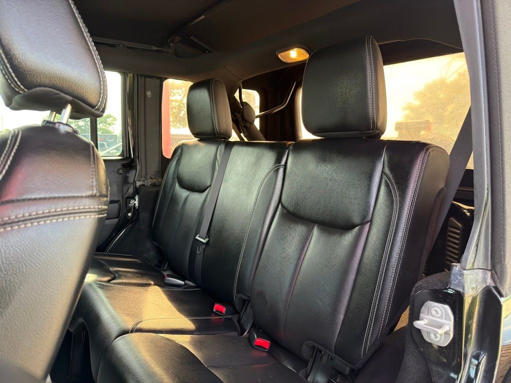 2016 Jeep Wrangler Unlimited Unlimited Sahara