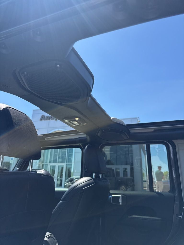 2022 Jeep Wrangler Unlimited Unlimited Sahara