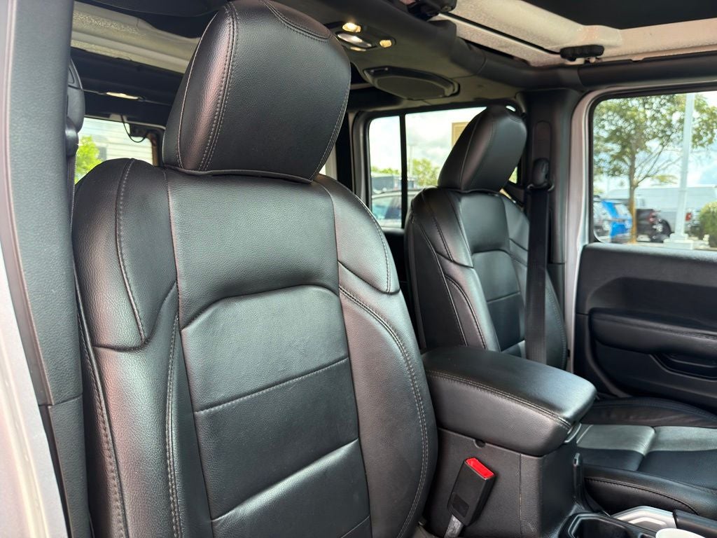 2020 Jeep Wrangler Unlimited Unlimited Sahara Altitude