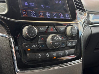 2019 Jeep Grand Cherokee Overland