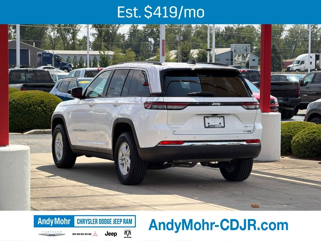 2023 Jeep Grand Cherokee Laredo