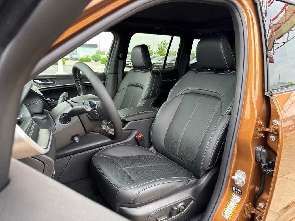 2026 Jeep Grand Cherokee Limited Reserve