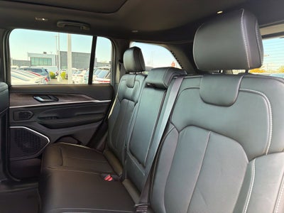 2027 Jeep Grand Cherokee Limited Reserve