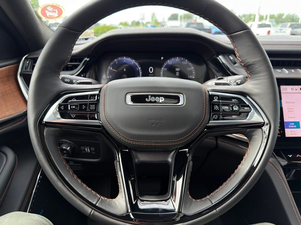 2026 Jeep Grand Cherokee Summit