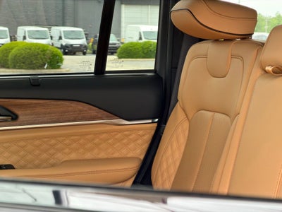 2026 Jeep Grand Cherokee Summit