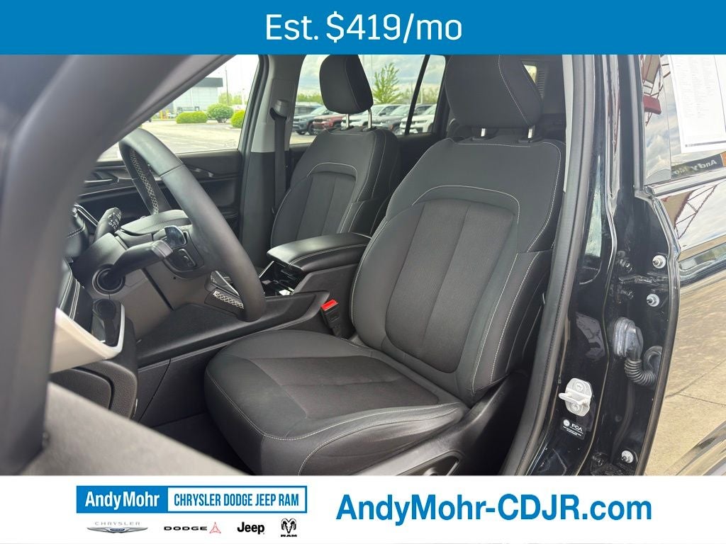 2023 Jeep Grand Cherokee L Laredo