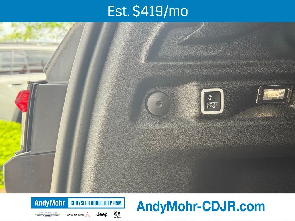 2023 Jeep Grand Cherokee L Laredo
