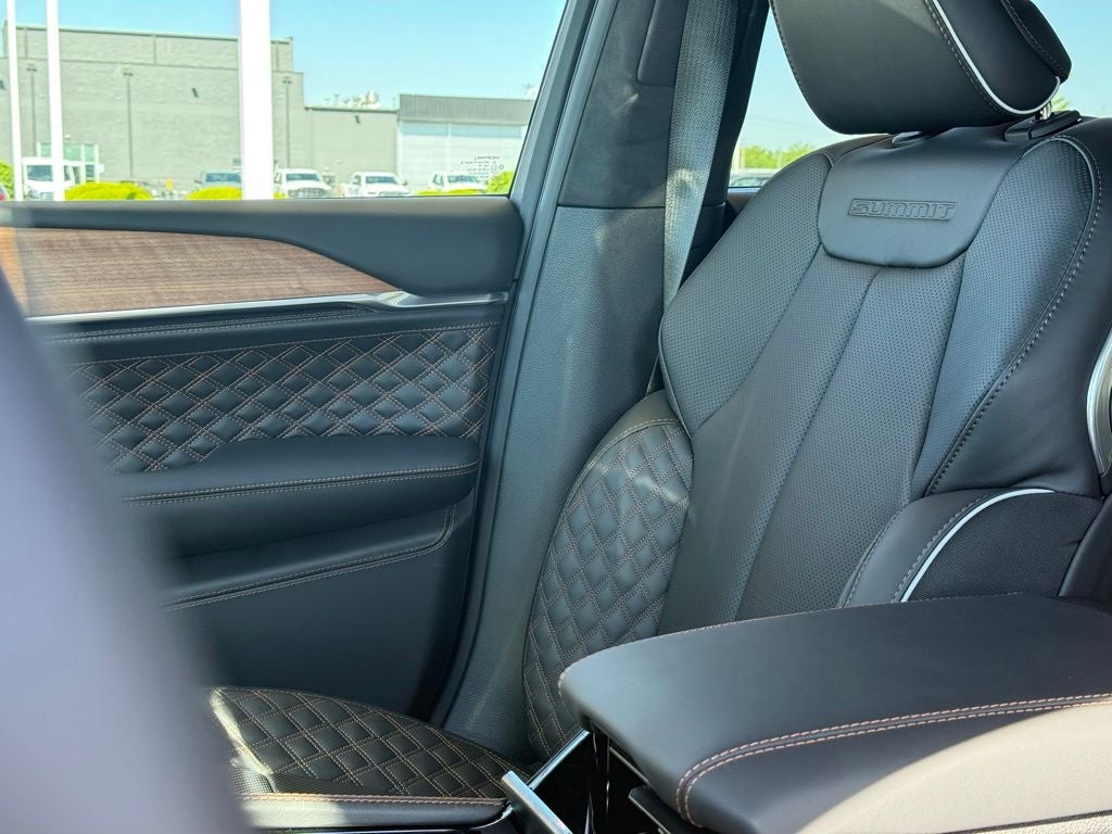 2026 Jeep Grand Cherokee L Summit