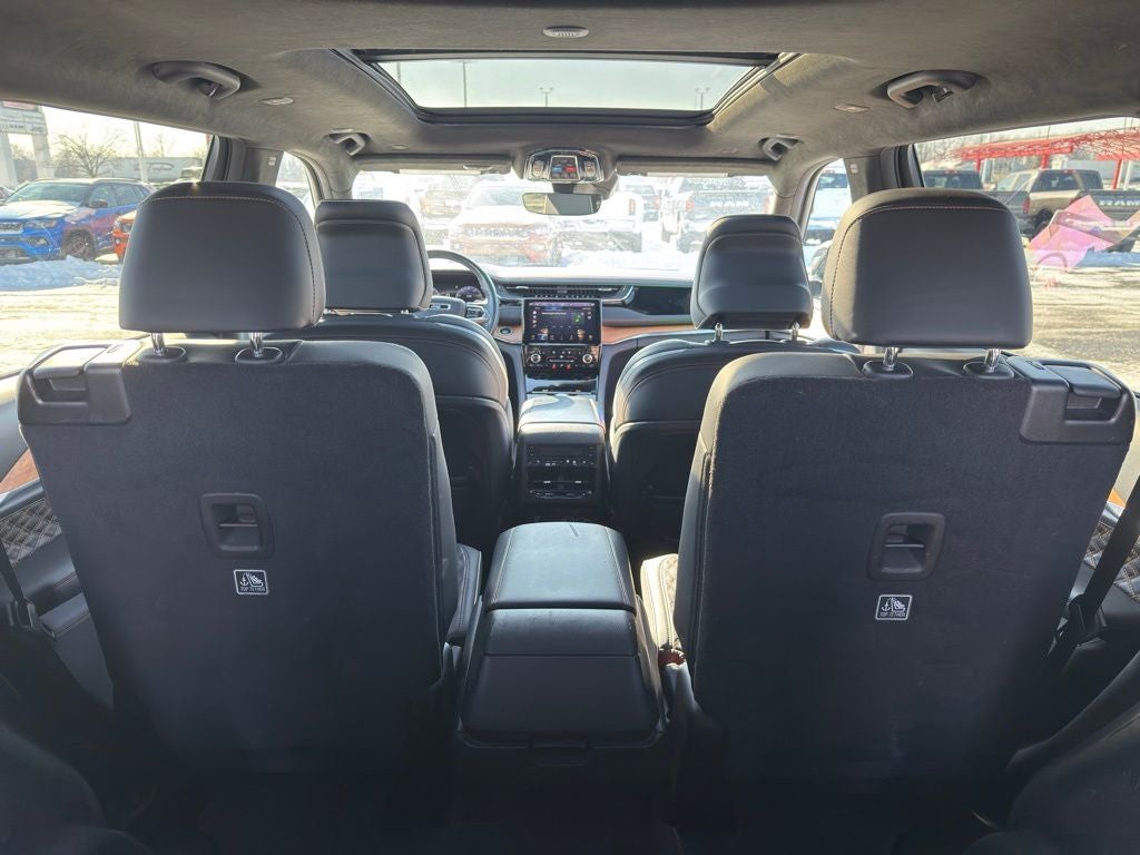 2023 Jeep Grand Cherokee L Summit