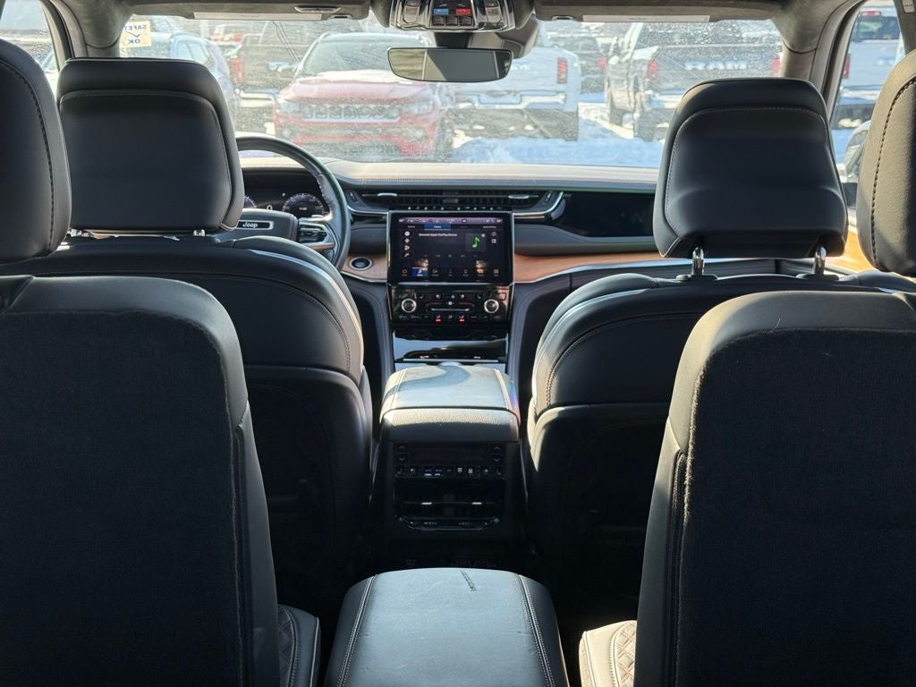 2023 Jeep Grand Cherokee L Summit