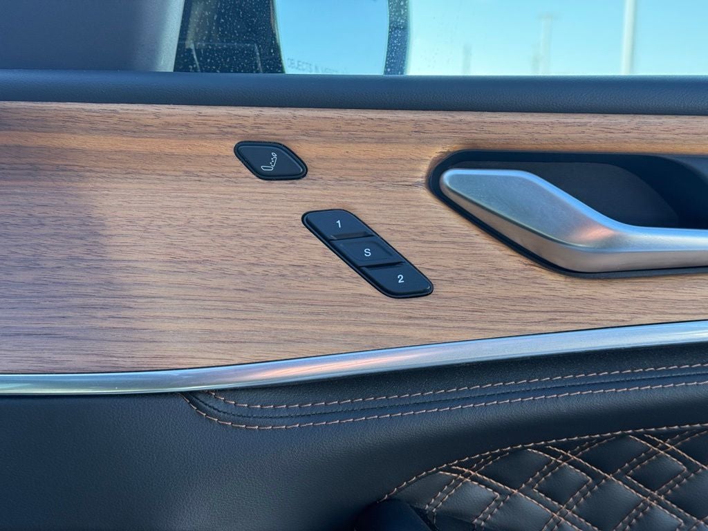 2023 Jeep Grand Cherokee L Summit