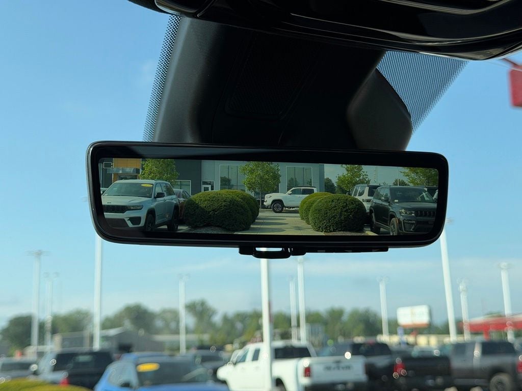2026 Jeep Grand Wagoneer L Summit Reserve