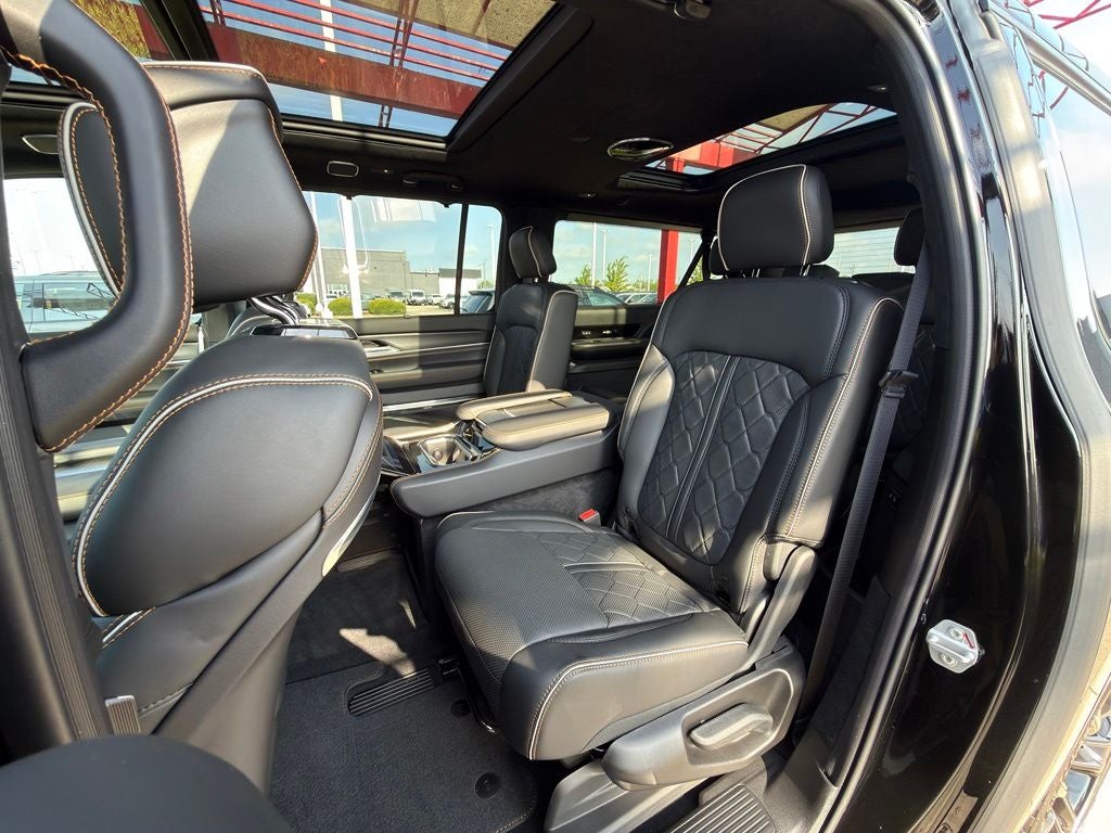 2026 Jeep Grand Wagoneer L Summit Reserve