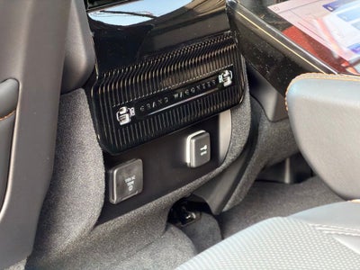2026 Jeep Grand Wagoneer L Summit Reserve