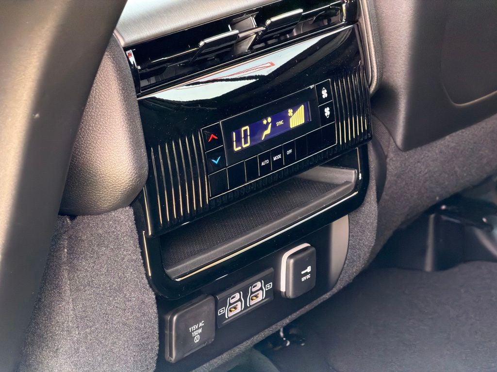 2026 Jeep Grand Wagoneer 4x4