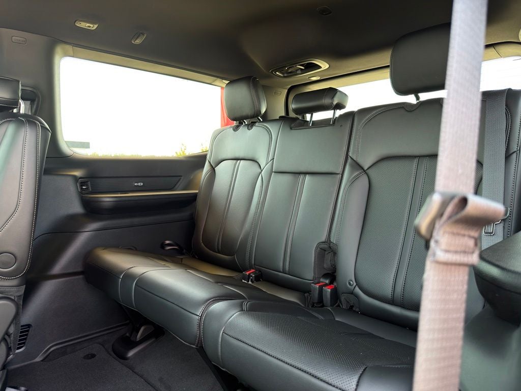 2026 Jeep Grand Wagoneer 4x4