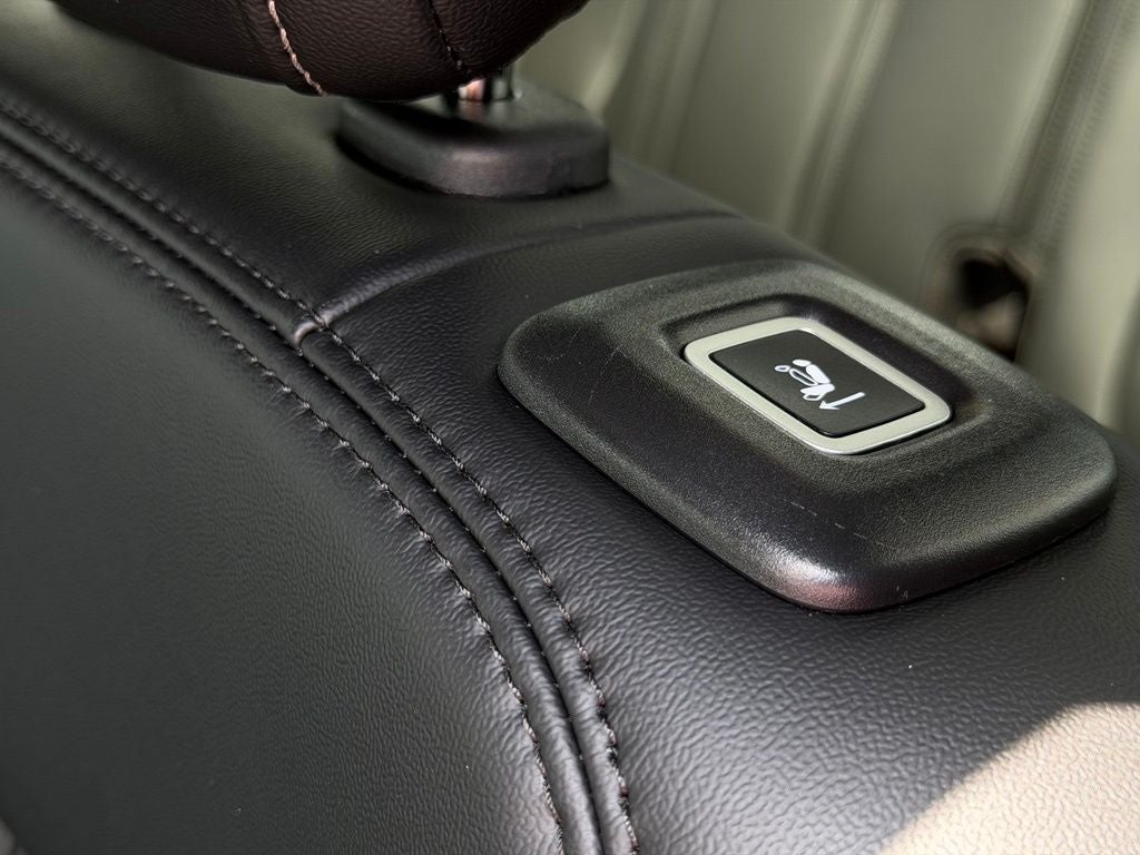 2026 Jeep Grand Wagoneer 4x4