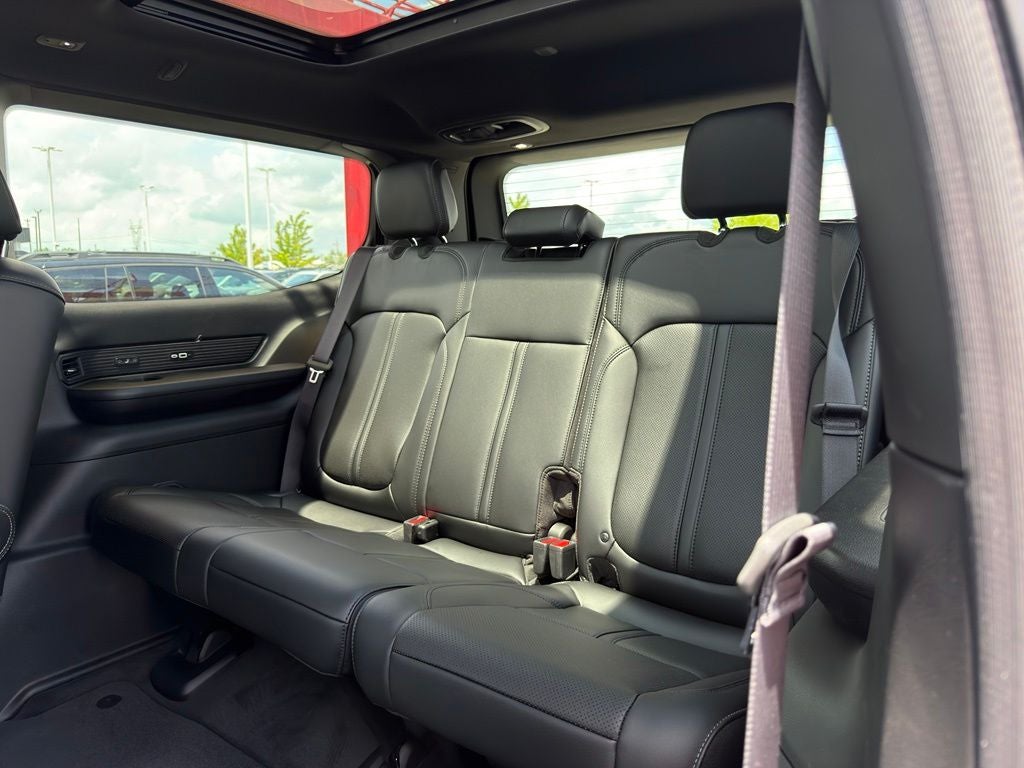 2026 Jeep Grand Wagoneer 4x4