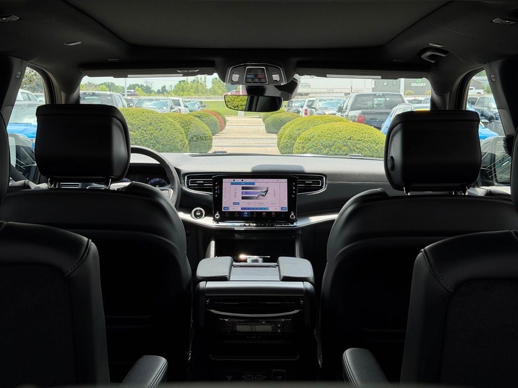 2026 Jeep Grand Wagoneer 4x4