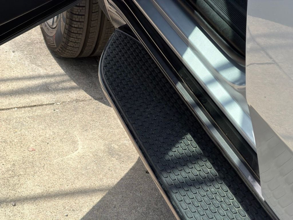 2026 Jeep Grand Wagoneer 85th Anniversary Edition