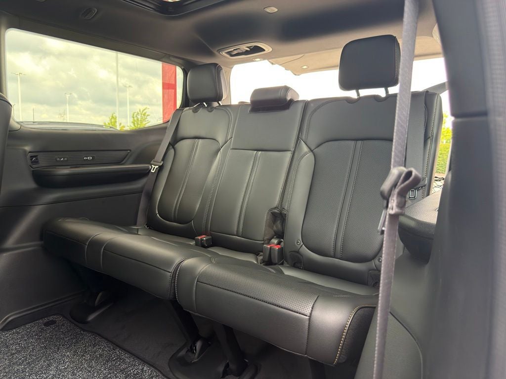 2026 Jeep Grand Wagoneer 85th Anniversary Edition