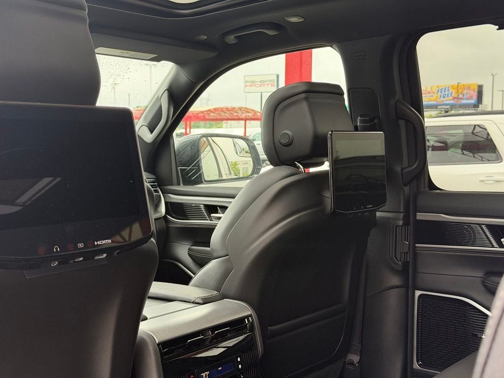 2026 Jeep Grand Wagoneer Limited Reserve