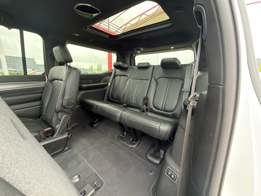 2026 Jeep Grand Wagoneer Limited Reserve