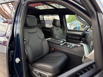 2026 Jeep Grand Wagoneer Limited Reserve