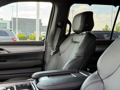 2026 Jeep Grand Wagoneer Limited Reserve